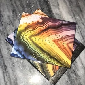 sold NEW AUTHENTIC BECCA VOLCANO GODDESS PALETTE